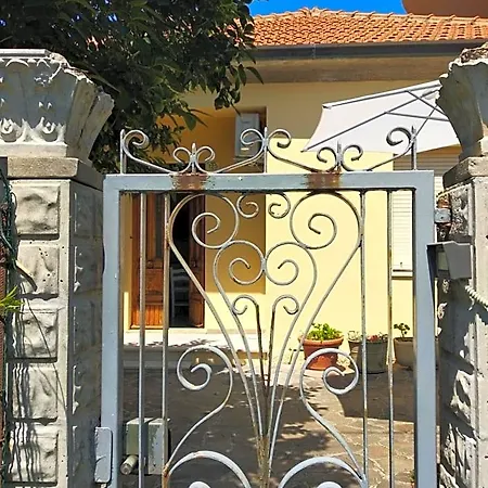 Casamare Bed & Breakfast Marzocca