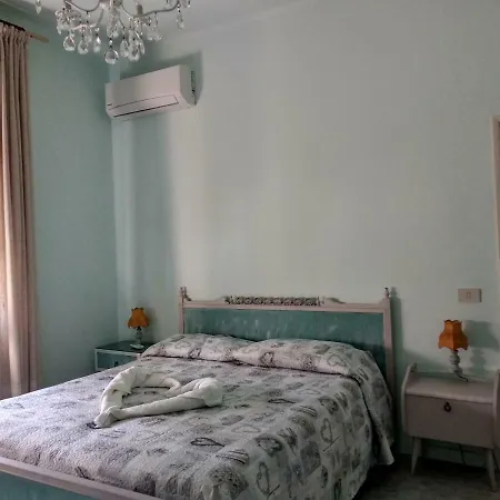 Bed & Breakfast Casamare 4*
